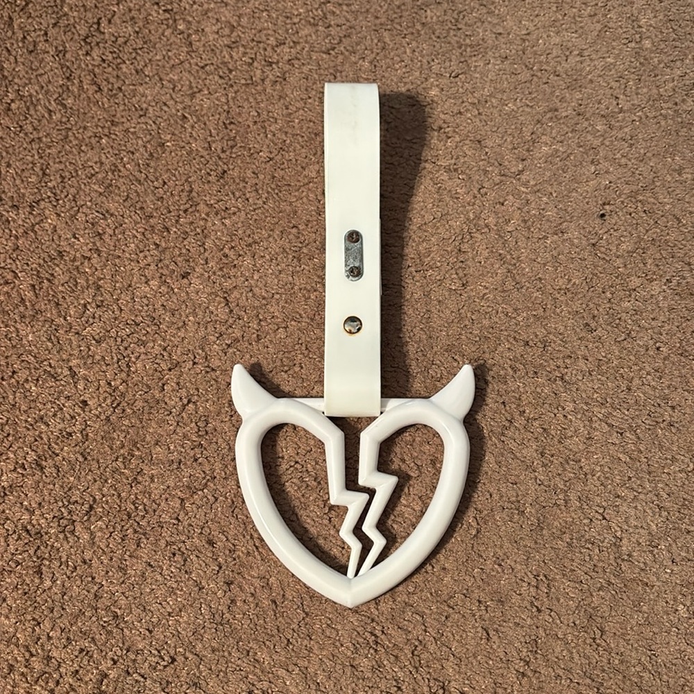 BROKEN HEART DEVIL JAPANESE TRAIN HANDLE car accessories white jdm hang trendy